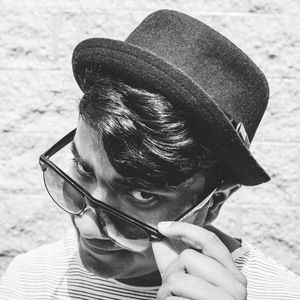 Meet your Posher, Shamir